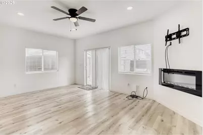 802 S 25th Ave, Cornelius, OR 97113 - Photo 9