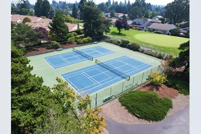 15710 SW Greens Way, Portland, OR 97224 - Photo 25