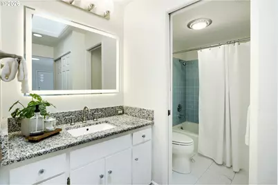 15710 SW Greens Way, Portland, OR 97224 - Photo 13