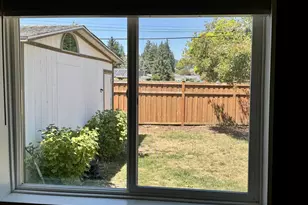 12450 SW Fischer Rd, Portland, OR 97224 - Photo 15