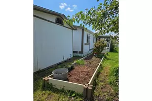 12450 SW Fischer Rd, Portland, OR 97224 - Photo 37