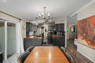 12450 SW Fischer Rd, Portland, OR 97224 - Photo 15