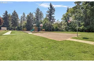 12450 SW Fischer Rd, Portland, OR 97224 - Photo 39