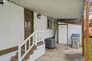 12450 SW Fischer Rd, Portland, OR 97224 - Photo 29