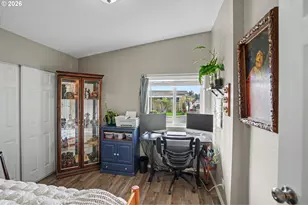 12450 SW Fischer Rd, Portland, OR 97224 - Photo 23