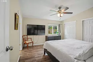 12450 SW Fischer Rd, Portland, OR 97224 - Photo 21