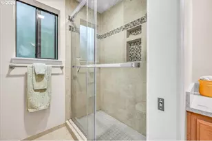 4401 Thunder Vista Ln, Lake Oswego, OR 97035 - Photo 21