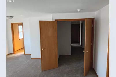 300 NW 12th St, Battle Ground, WA 98604 - Photo 7