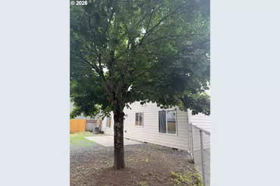 300 NW 12th St, Battle Ground, WA 98604 - Photo 1