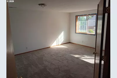 300 NW 12th St, Battle Ground, WA 98604 - Photo 13