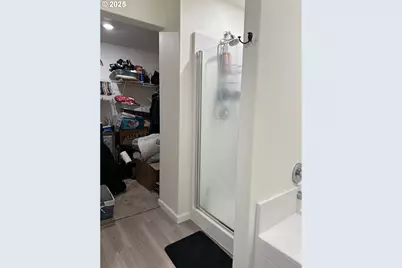 1424 W 11th St, La Center, WA 98629 - Photo 9