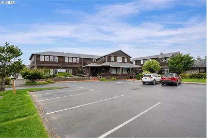 172 N Hemlock St, Cannon Beach, OR 97110 - Photo 15