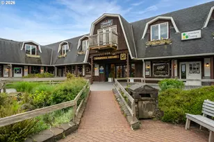 172 N Hemlock St, Cannon Beach, OR 97110 - Photo 1
