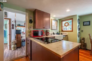 28 Hamlet St, Port Orford, OR 97465 - Photo 17