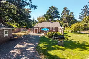 28 Hamlet St, Port Orford, OR 97465 - Photo 31