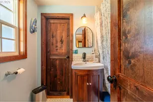 28 Hamlet St, Port Orford, OR 97465 - Photo 13