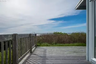 3300 NW Oceania Dr, Waldport, OR 97394 - Photo 27