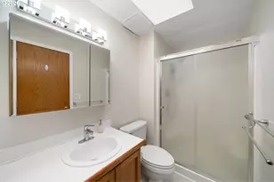 7033 SW 99th Pl, Beaverton, OR 97008 - Photo 17