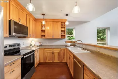 1510 Lincoln St, Hood River, OR 97031 - Photo 7