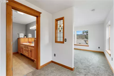 1510 Lincoln St, Hood River, OR 97031 - Photo 17