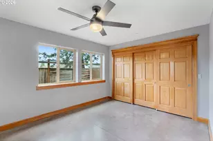 1510 Lincoln St, Hood River, OR 97031 - Photo 11