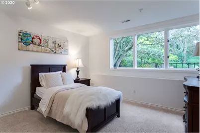 15800 Oswego Shore Ct, Lake Oswego, OR 97034 - Photo 23
