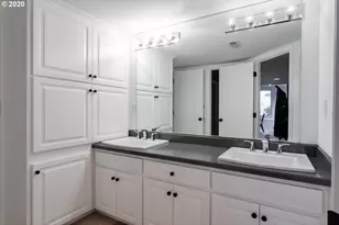 15800 Oswego Shore Ct, Lake Oswego, OR 97034 - Photo 25