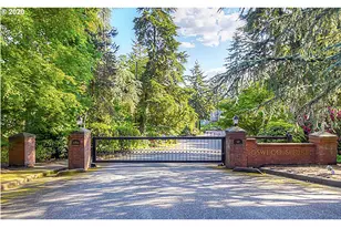 15800 Oswego Shore Ct, Lake Oswego, OR 97034 - Photo 9