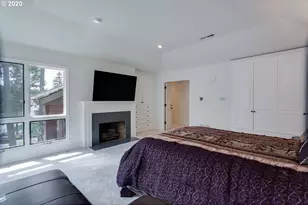 15800 Oswego Shore Ct, Lake Oswego, OR 97034 - Photo 19