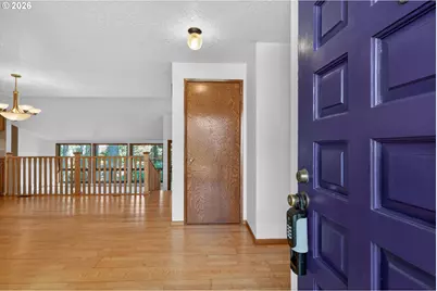 1668 NW 14th Dr, Gresham, OR 97030 - Photo 5