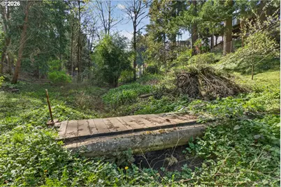 1668 NW 14th Dr, Gresham, OR 97030 - Photo 43