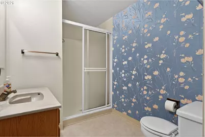 1668 NW 14th Dr, Gresham, OR 97030 - Photo 25