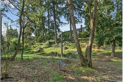 1668 NW 14th Dr, Gresham, OR 97030 - Photo 41