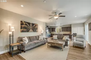 10380 SW Madrid Loop, Wilsonville, OR 97070 - Photo 15