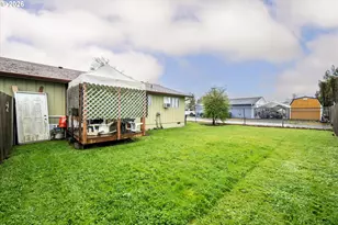 3542 3544 E St, Springfield, OR 97478 - Photo 5