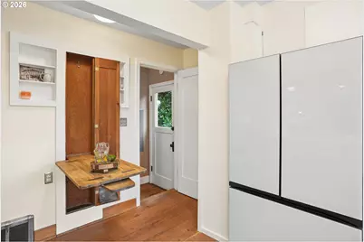 120 NE Beyrl Ter, Portland, OR 97220 - Photo 11