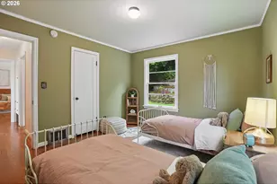 120 NE Beyrl Terrace, Portland, OR 97220 - Photo 17