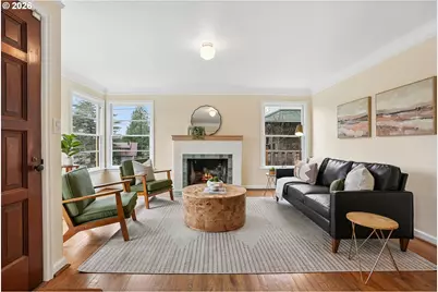 120 NE Beyrl Ter, Portland, OR 97220 - Photo 5