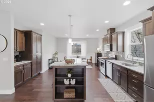 1784 NW Settlers Spring Dr, Salem, OR 97304 - Photo 9