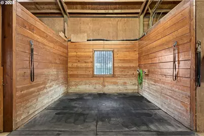 24400 SW Baker Rd, Sherwood, OR 97140 - Photo 35