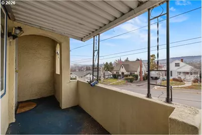 241 Hillside Ave, Klamath Falls, OR 97601 - Photo 23