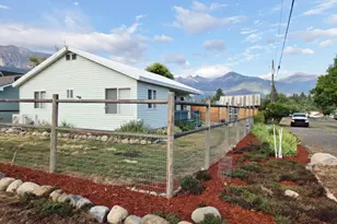 601 S Lake St, Joseph, OR 97846 - Photo 3