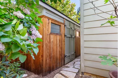 1540 22nd St, Hood River, OR 97031 - Photo 29