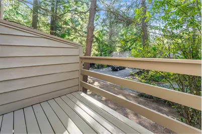 54 Cervantes Cir, Lake Oswego, OR 97035 - Photo 13