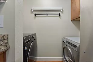 54 Cervantes Cir, Lake Oswego, OR 97035 - Photo 11