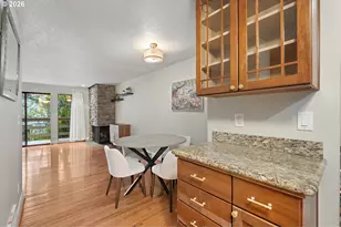 54 Cervantes Cir, Lake Oswego, OR 97035 - Photo 9