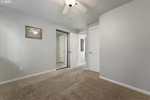 54 Cervantes Cir, Lake Oswego, OR 97035 - Photo 15