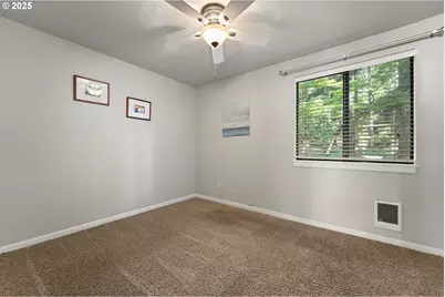 54 Cervantes Cir, Lake Oswego, OR 97035 - Photo 15