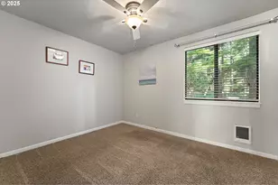 54 Cervantes Cir, Lake Oswego, OR 97035 - Photo 15