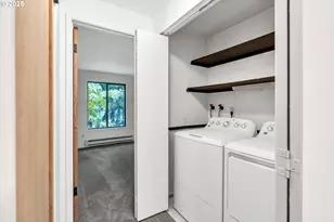 650 SW Meadow Dr, Beaverton, OR 97006 - Photo 15